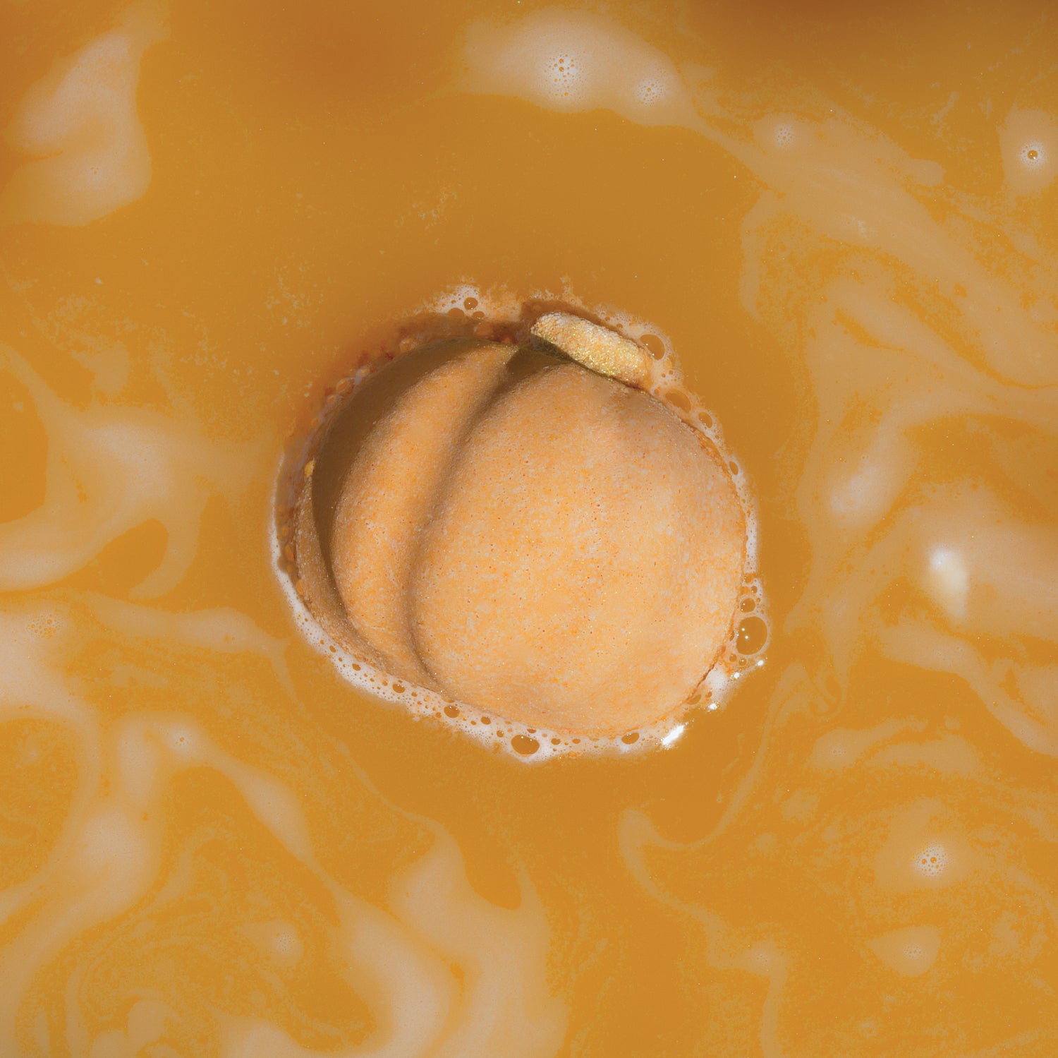 Spiced Pumpkin & Amber Bath Bomb