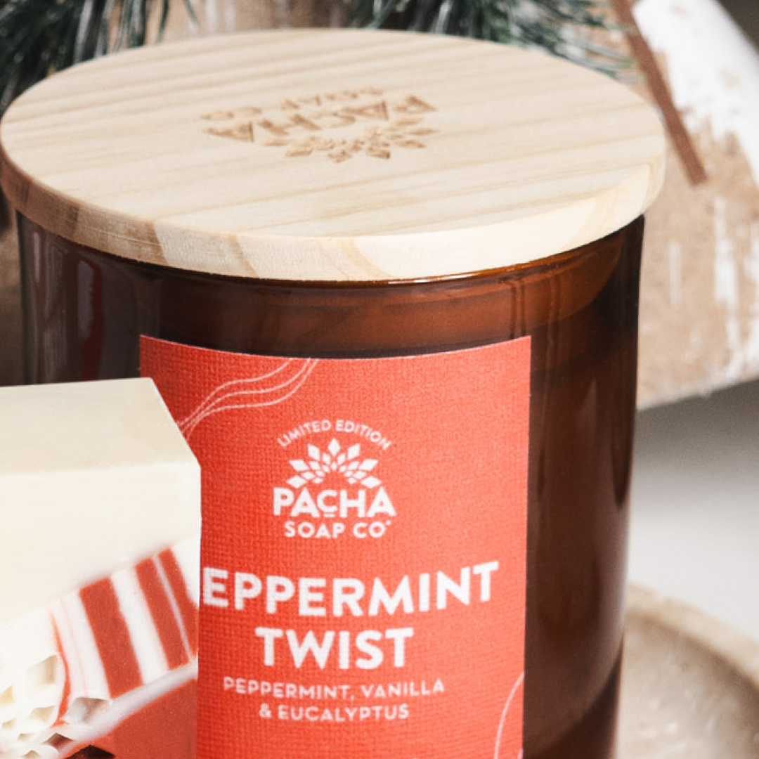 Peppermint Twist Signature Candle, Amber Glass 7 oz