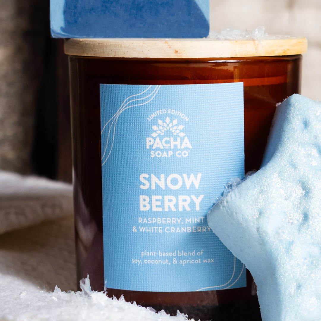 Snowberry Signature Candle, Amber Glass 7 oz