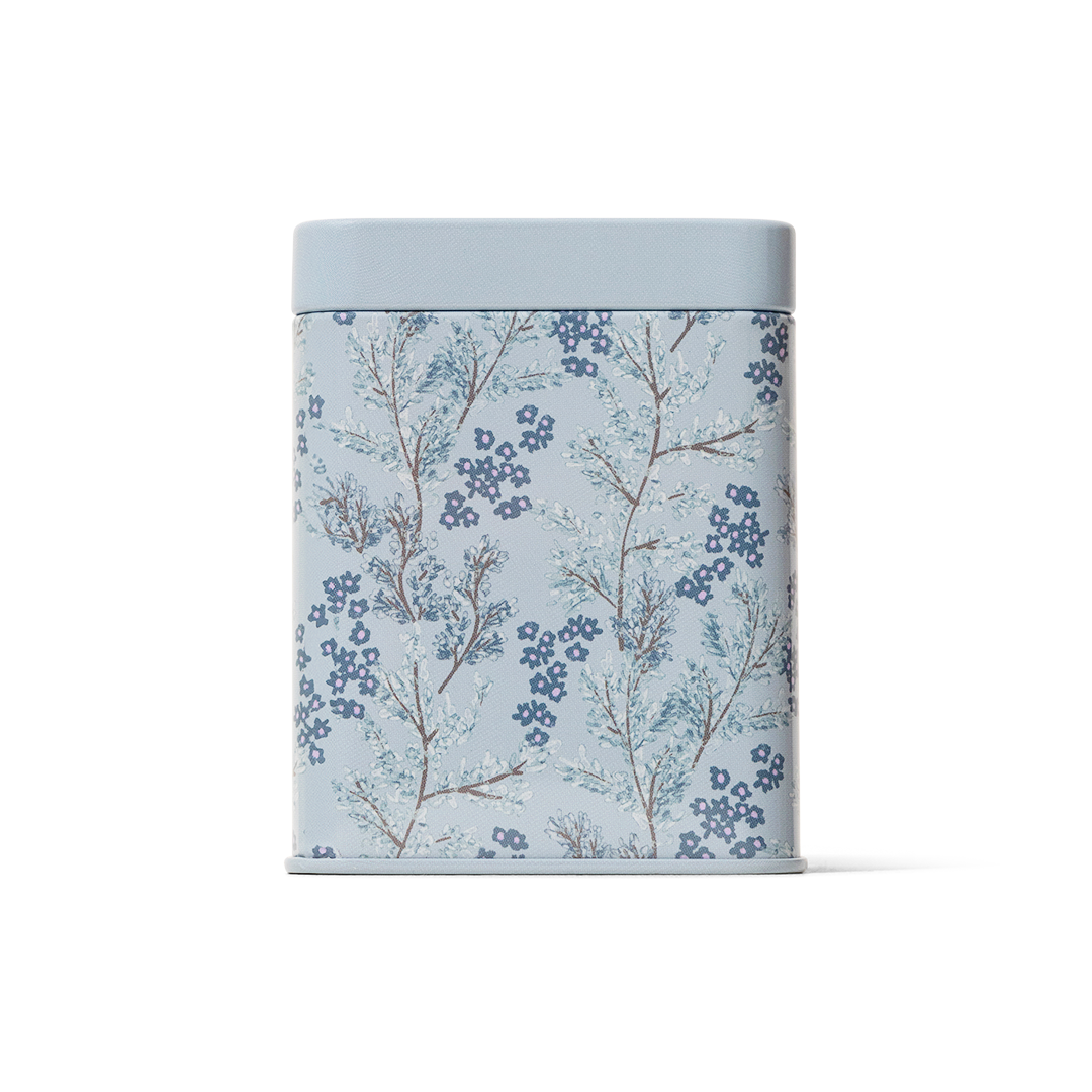 Morning Frost Holiday Candle, Square Tin 8 oz