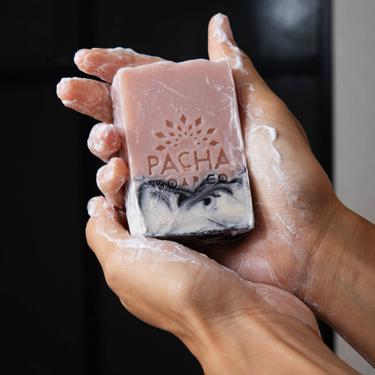 White Blossom & Fig Bar Soap